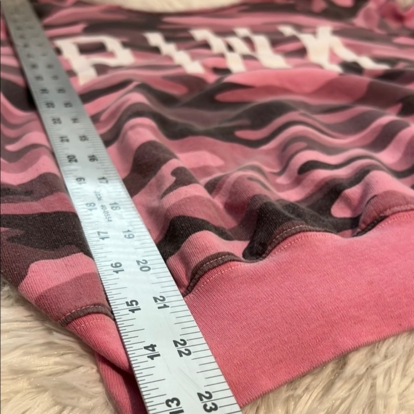 PINK Victoria's Secret Pink Camo Top - Picture 5 of 5